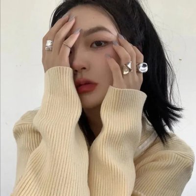 爱在心里口难开